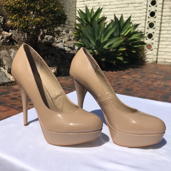Lipstik Shoes - Lipstik Patent Tan Blush Platform Pump Heels Size 10